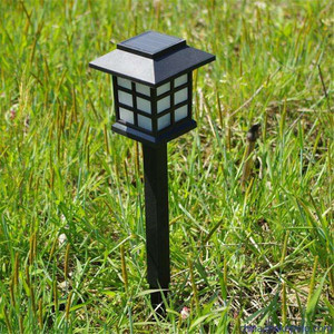 太阳能草坪灯 (1)